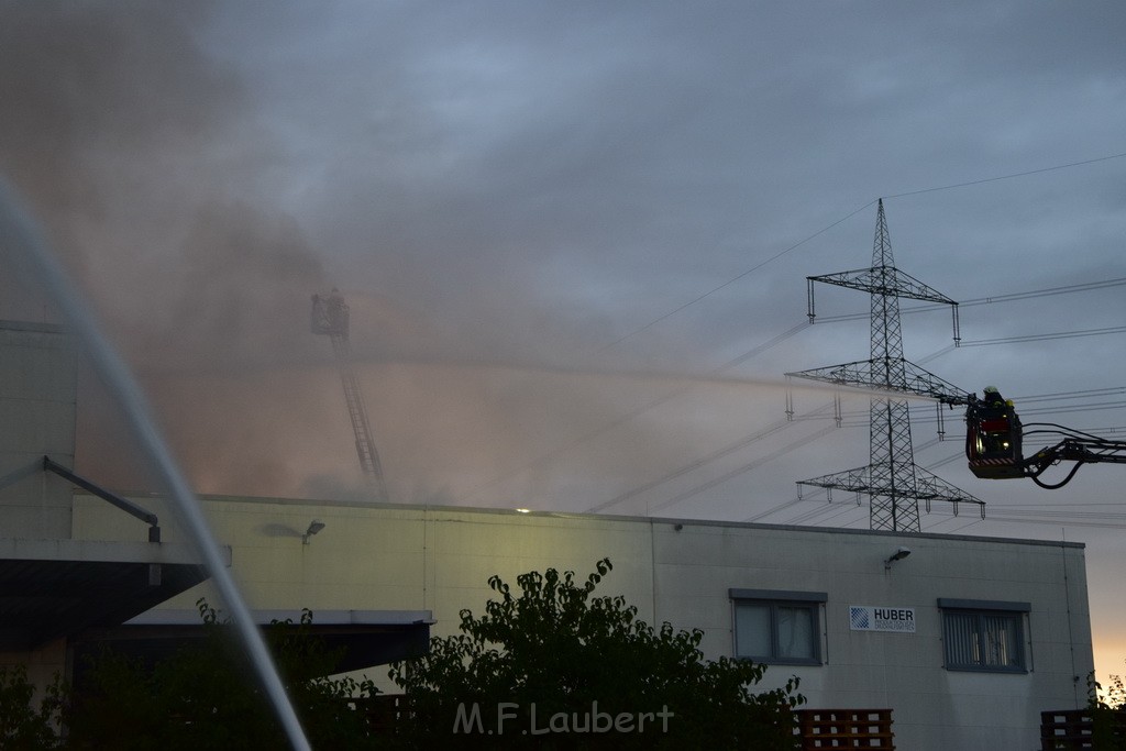 Grossbrand Halle Troisdorf Kriegsdorf Junkersring P319.JPG - Miklos Laubert